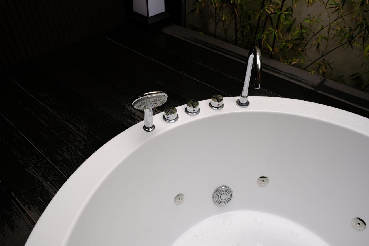 Shiki Suites - Kyoto Umekoji Екстер'єр фото